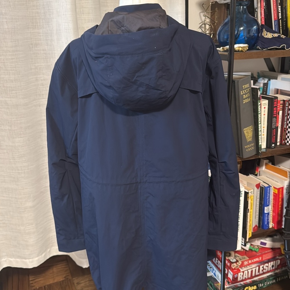 Lululemon Navy Blue rain jacket mid length size 6 - Picture 6 of 15